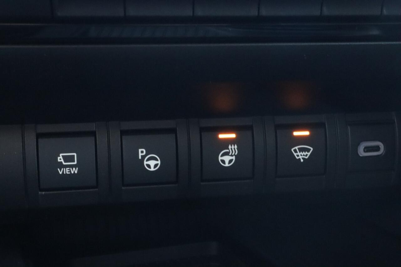 Toyota C-HR 2.0 PHEV 220 Executive | Premium Pack