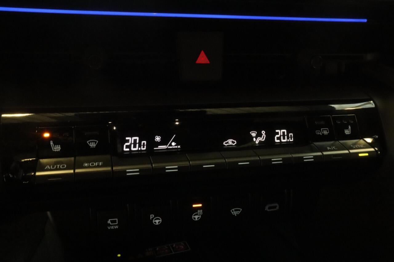 Toyota C-HR 2.0 PHEV 220 Executive | Premium Pack