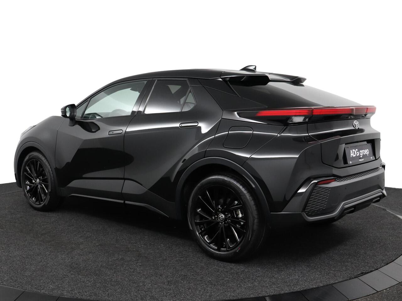 Toyota C-HR 1.8 Hybrid 140 Black Edition | GR Sport | Nieuw uit voorraad leverbaar |