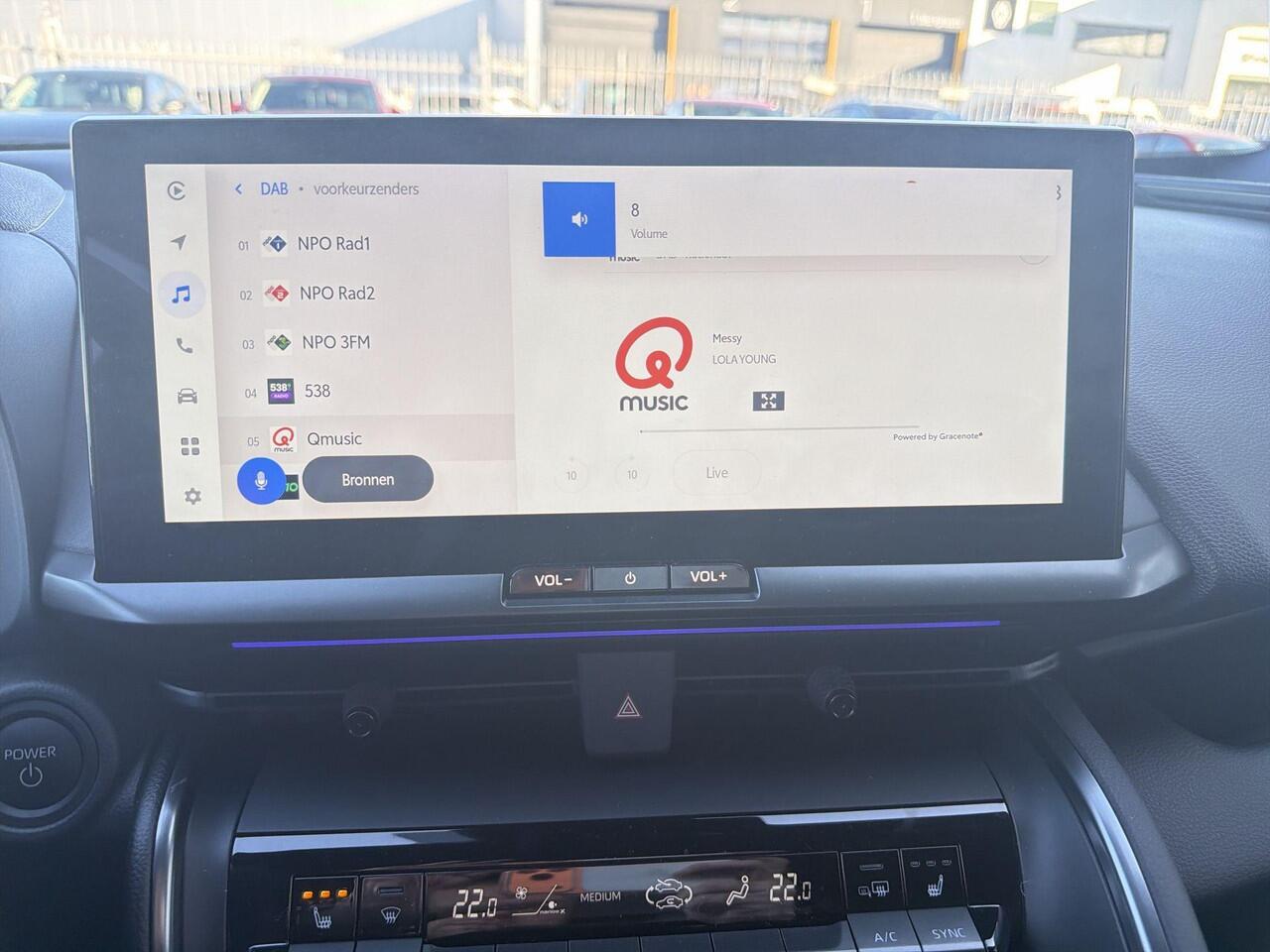 Toyota C-HR 2.0 Plug-in Hybrid 220 Black Edition