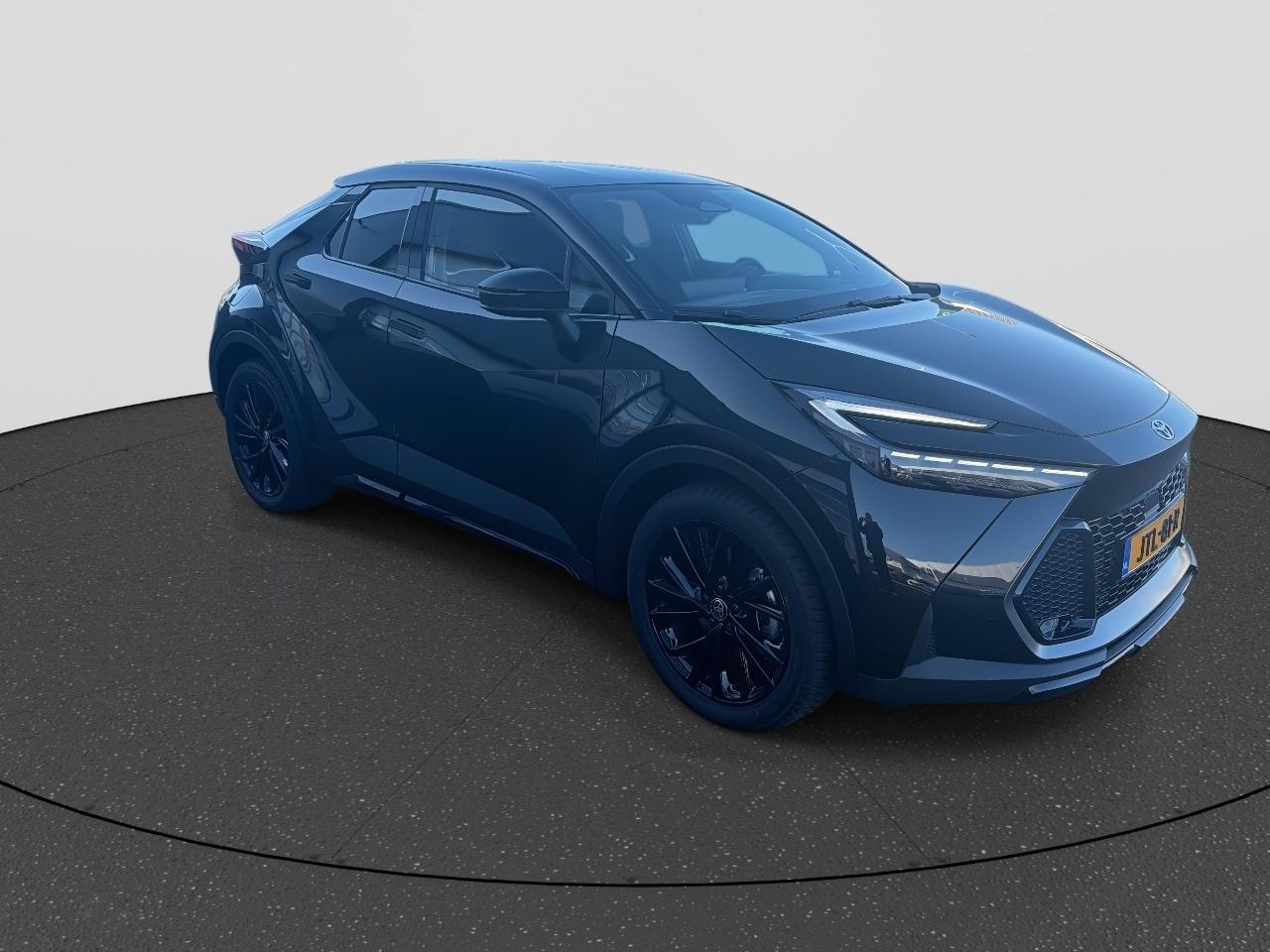 Toyota C-HR 2.0 Plug-in Hybrid 220 Black Edition