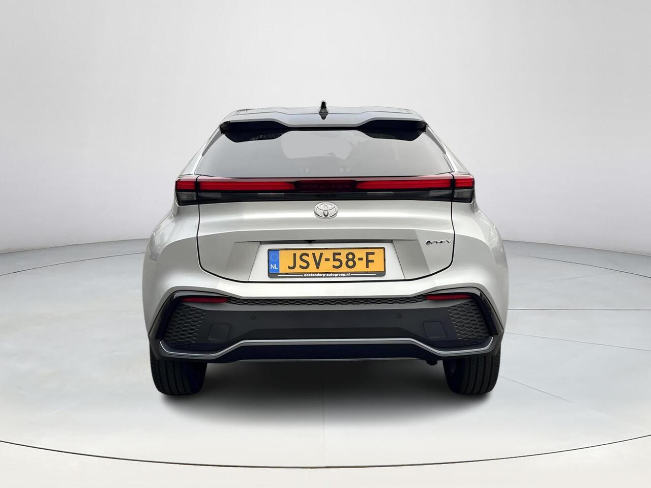 Toyota C-HR 2.0 Plug-in Hybrid 220 Executive | Navigatie | Apple CarPlay/Android auto | Achteruitrijcamera | Head-Up display | Elektrische achterklep