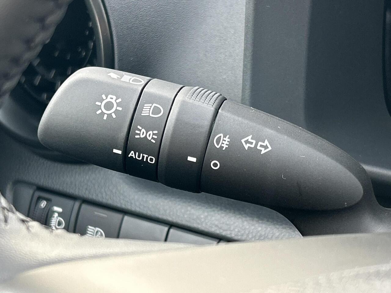 Toyota C-HR 1.8 Hybrid 140 Active **NIEUWE AUTO**