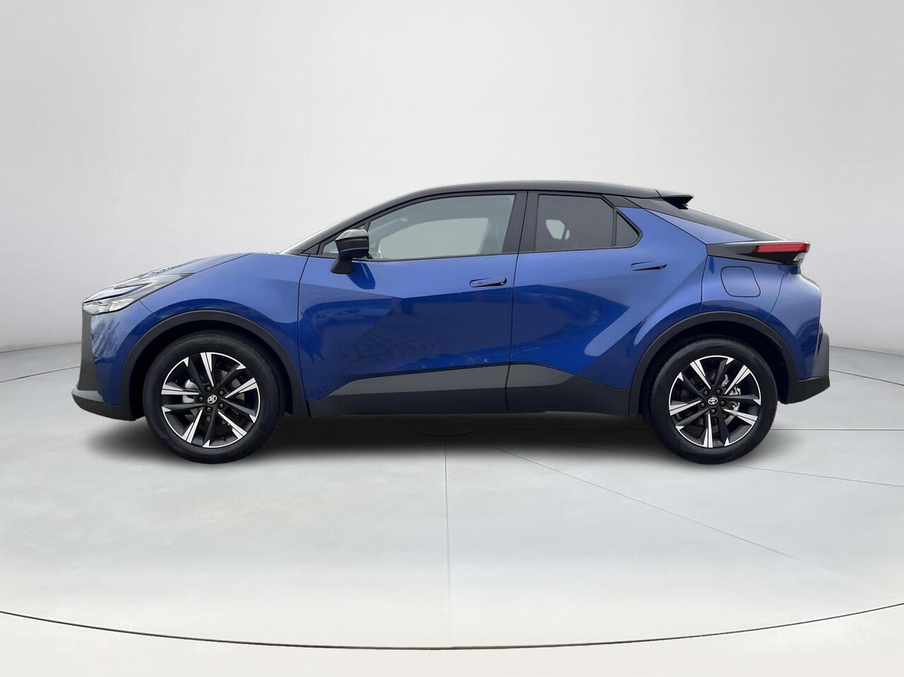 Toyota C-HR 1.8 Hybrid 140 Dynamic | Uit voorraad leverbaar | ¤ 2.000 extra inruilwaarde |