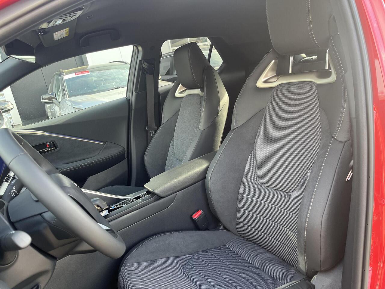 Toyota C-HR 2.0 Plug-in Hybrid 220 Executive | ¤ 2.500 extra inruilwaarde |