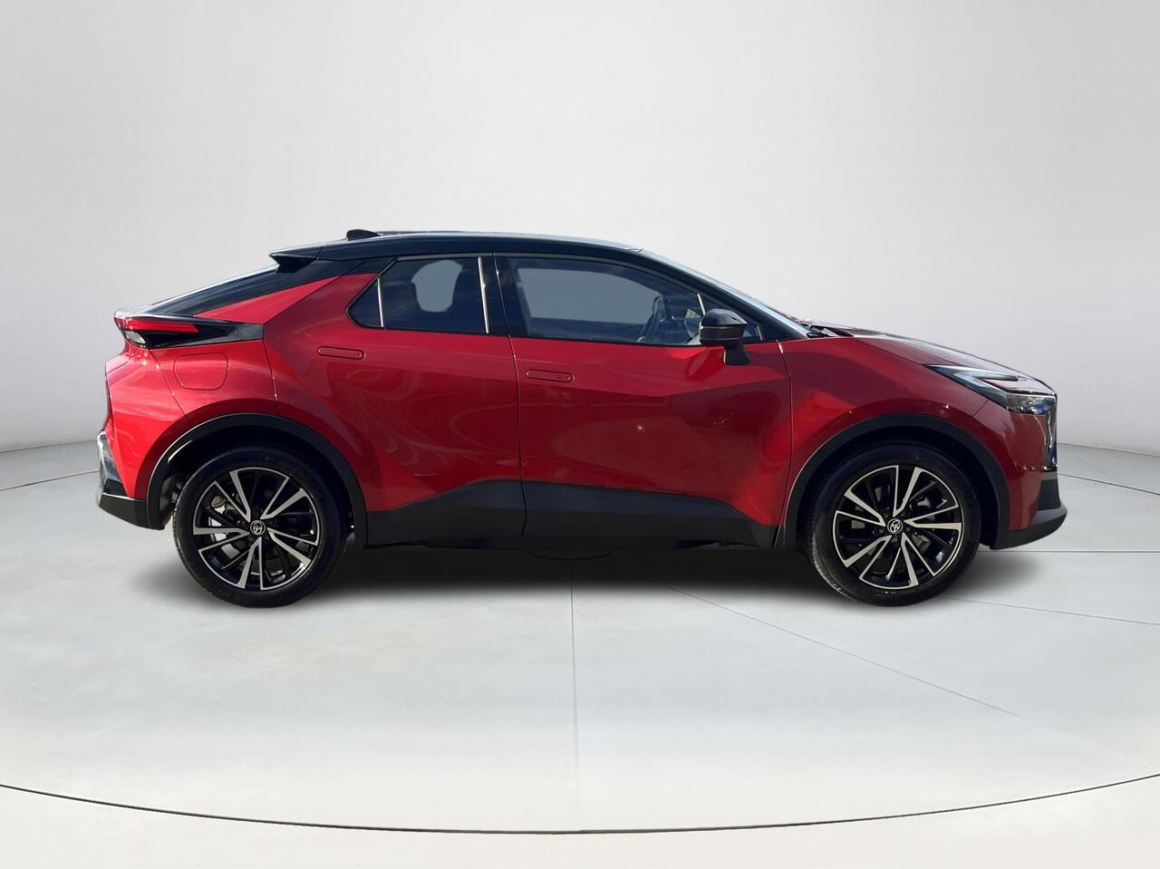 Toyota C-HR 2.0 Plug-in Hybrid 220 Executive | ¤ 2.500 extra inruilwaarde |