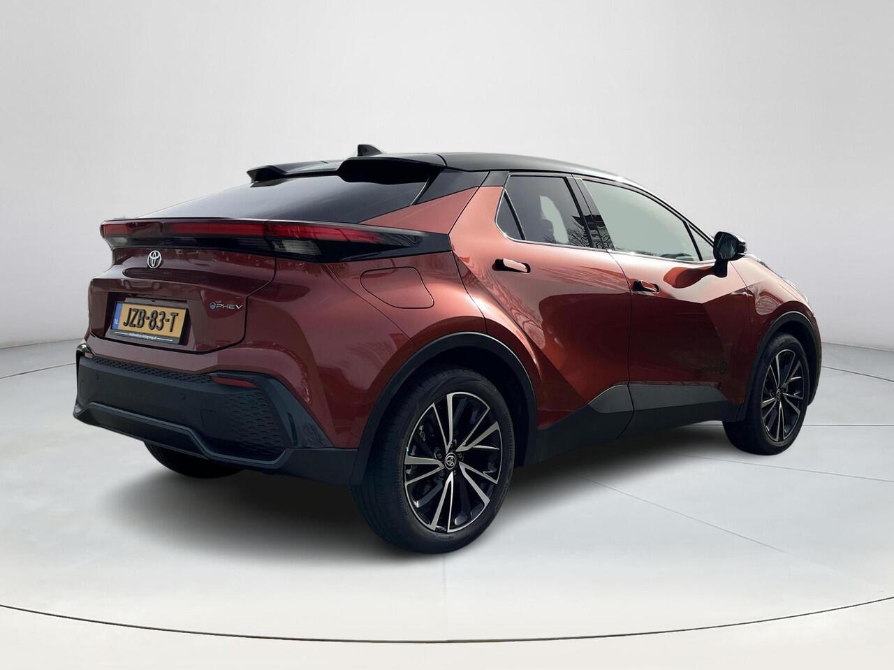 Toyota C-HR 2.0 Plug-in Hybrid 220 Executive | All-in prijs | Apple/Android | Stoel/Stuurverwarming | Camera |
