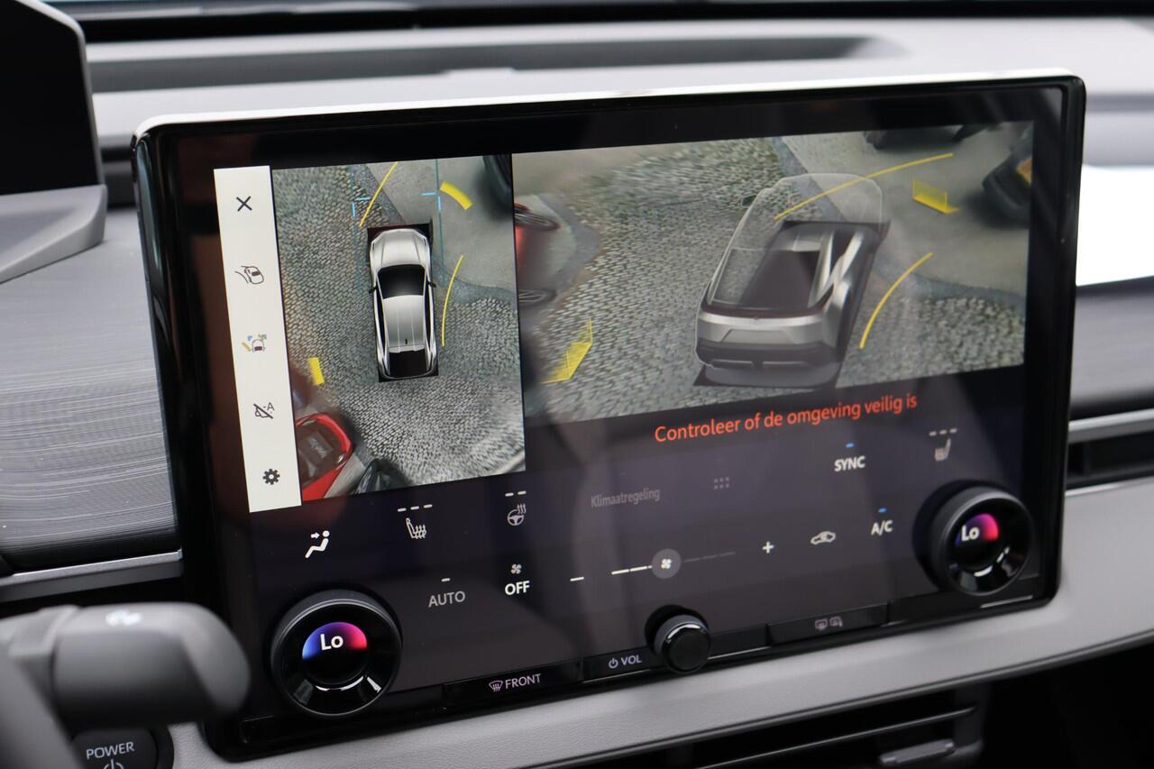 Toyota C-HR Executive AWD 77 kWh, Pano, JBL, 360 Camera, Apple Carplay / Android Auto.