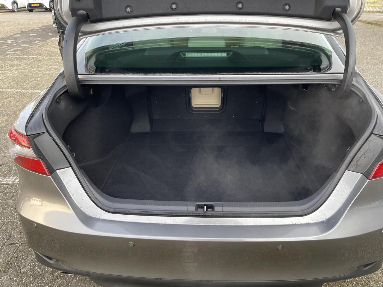 Toyota CAMRY 2.5 Hybrid Premium