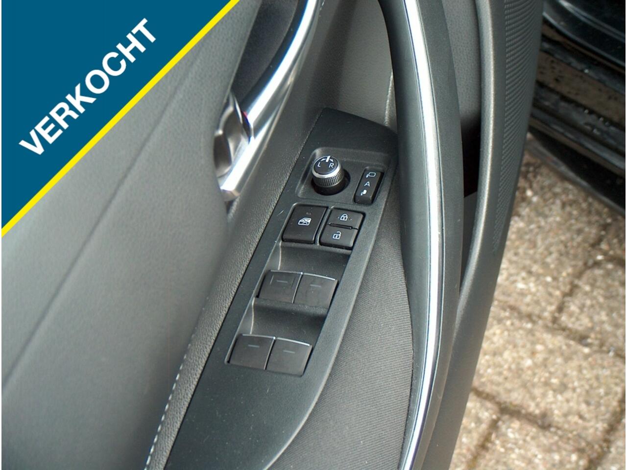 Toyota COROLLA 1.8 Hybrid Dynamic