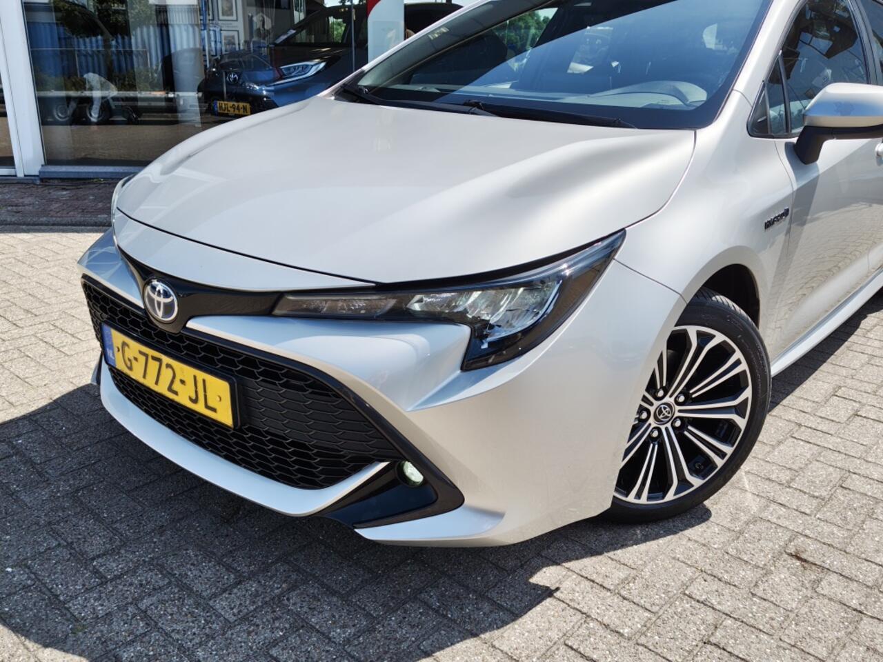 Toyota COROLLA 2.0 Hybrid Dynamic | Navi | Parkeercamera | Android Auto