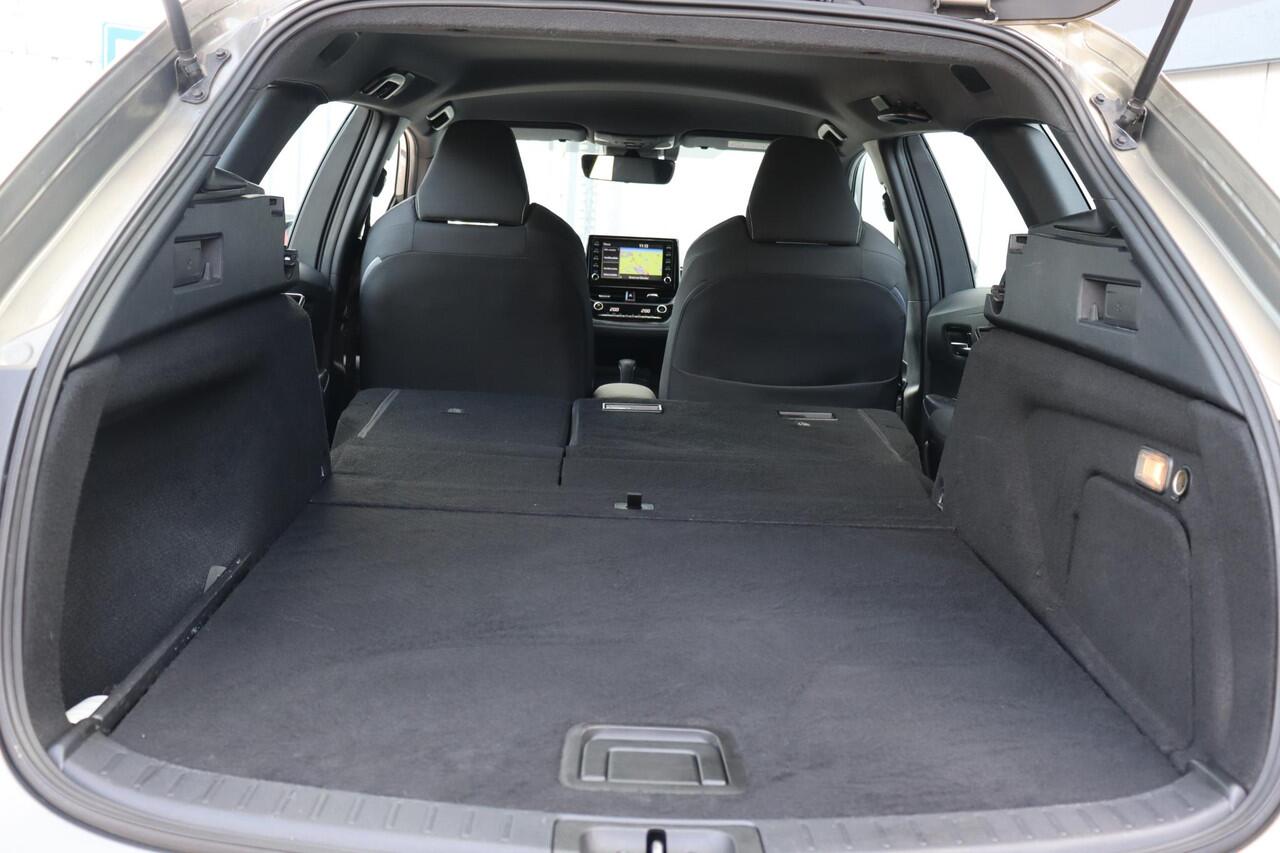 Toyota COROLLA Touring Sports 2.0 Hybrid First Edition