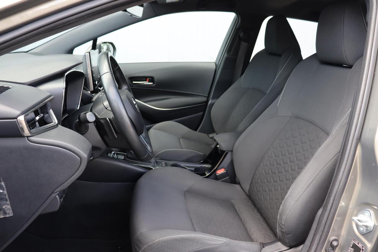 Toyota COROLLA Touring Sports 2.0 Hybrid First Edition