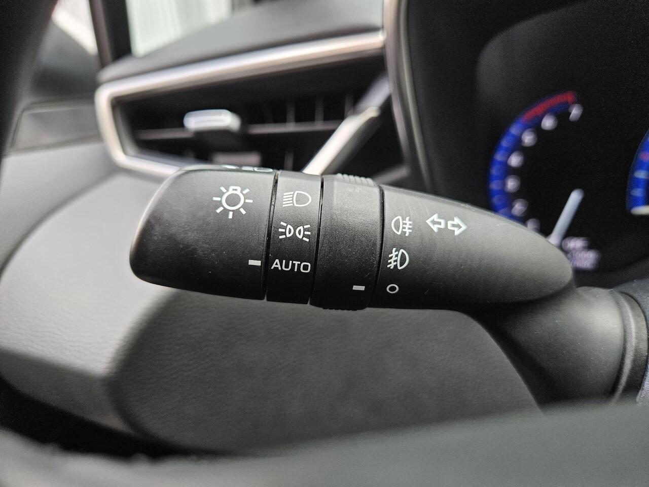 Toyota COROLLA 1.8 Hybrid First Edition Hatchback | Full Map Navigatie | Achteruitrijcamera | Garantie t/m 06-2029 of 200.000km