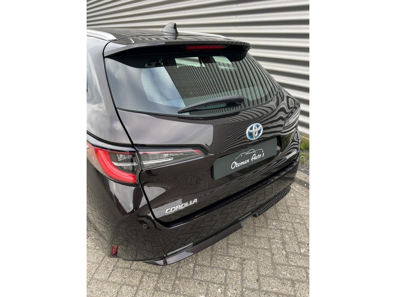 Toyota COROLLA Touring Sports 1.8 Hybrid Trekhaak Business Camera