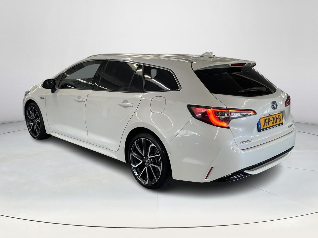 Toyota COROLLA Touring Sports 2.0 Hybrid Premium