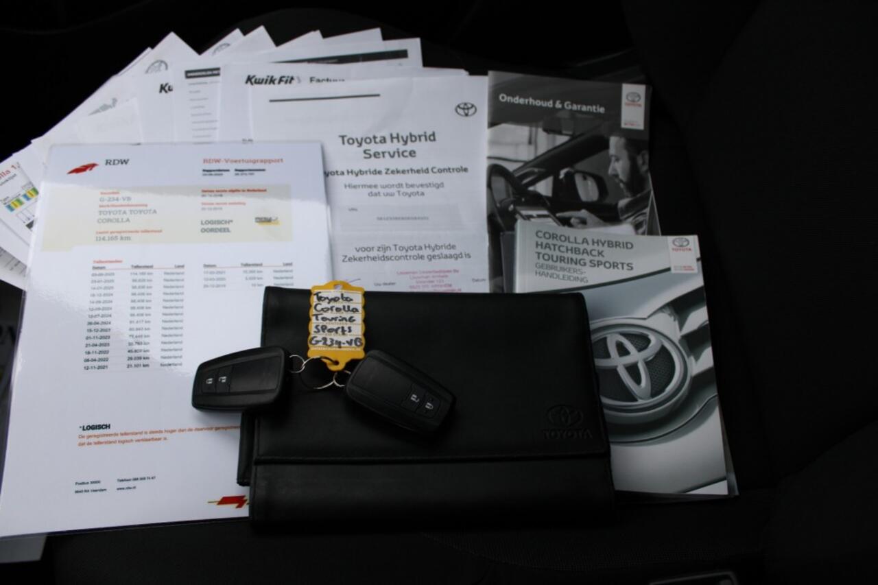 Toyota COROLLA Touring Sports 1.8 Hybrid 126pk Comfort ACC/ECC/Lane Assist