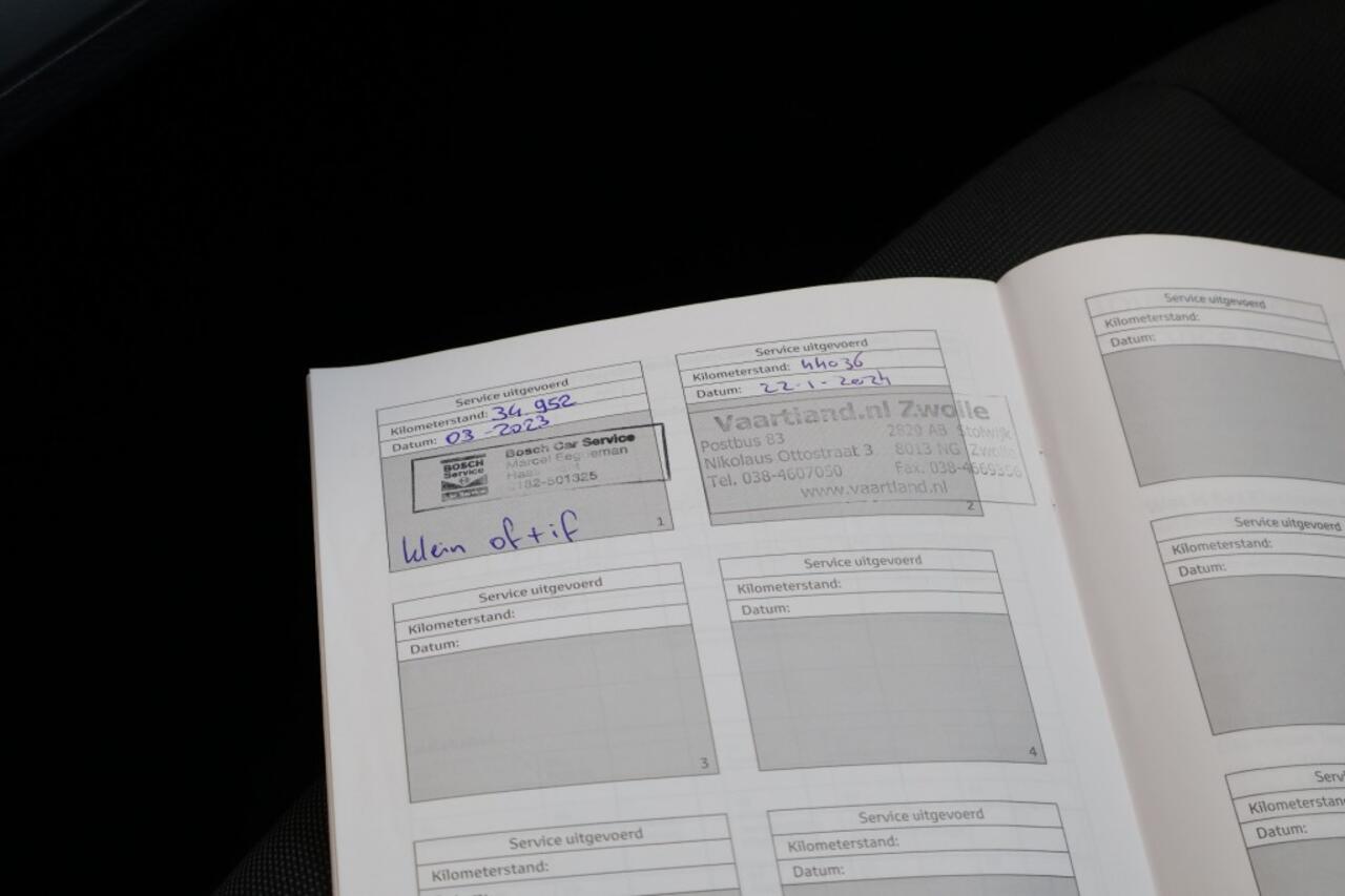 Toyota COROLLA 1.8 Hybrid Dynamic - Apple CarPlay - Achteruitrijcamera - Trekhaak