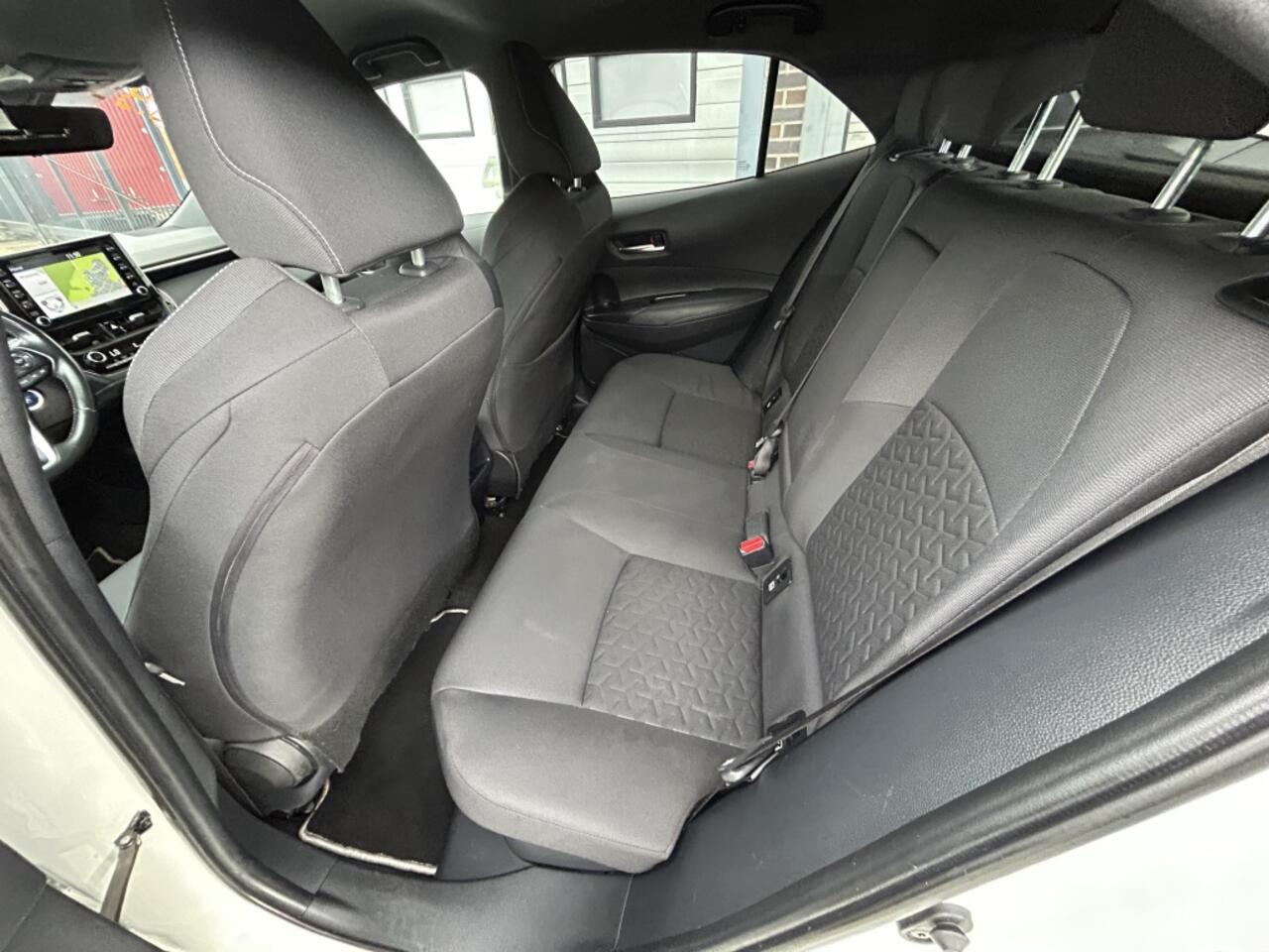 Toyota COROLLA 1.8 Hybrid Dynamic+ Uniek! Automaat ?