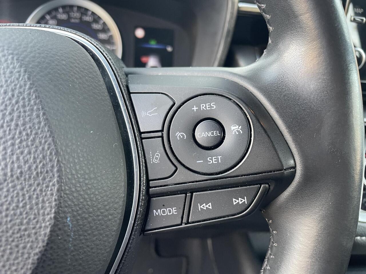 Toyota COROLLA 1.8 Hybrid Active | trekhaak | Org NL en Dealeronderhouden |