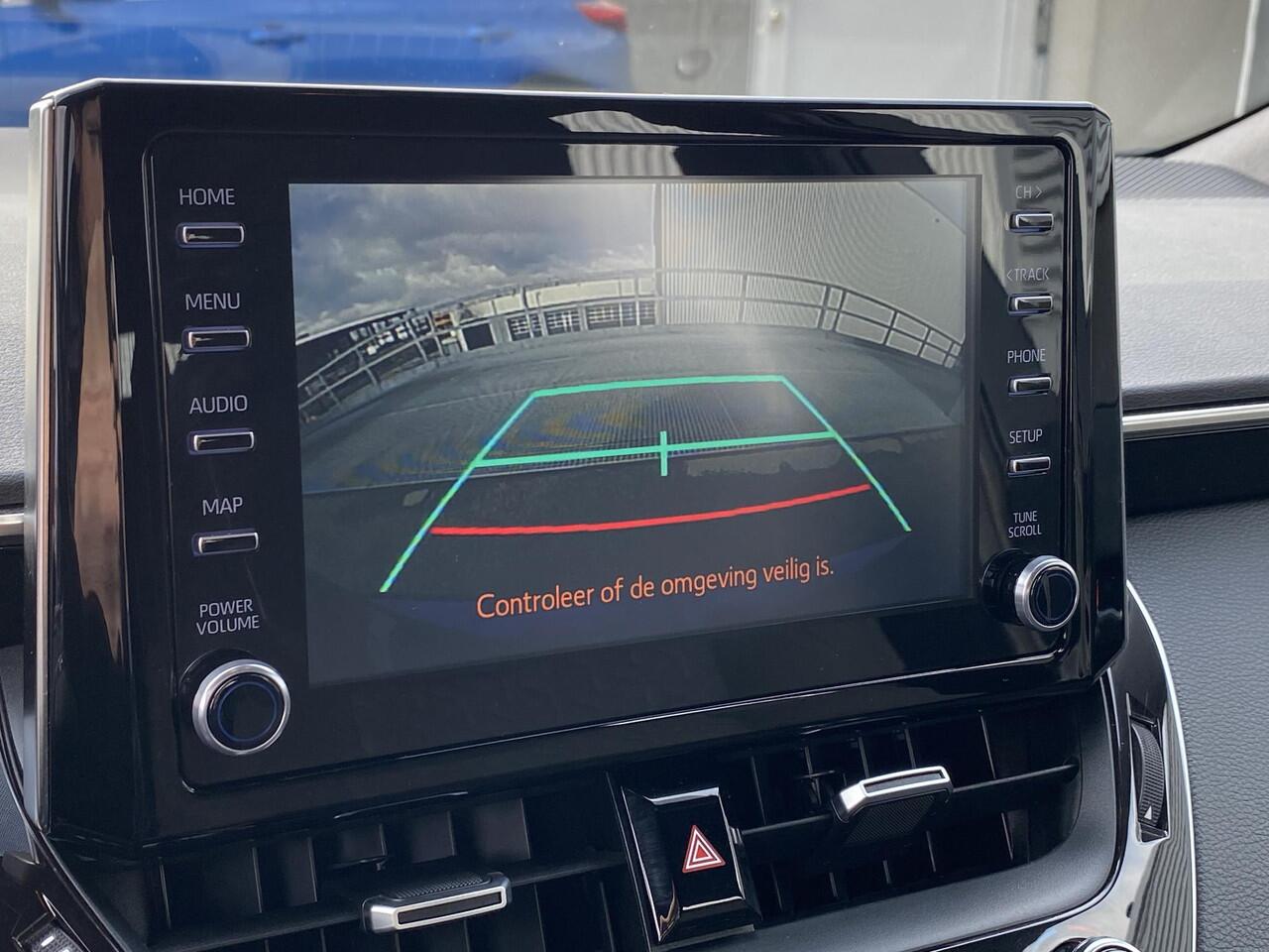 Toyota COROLLA 1.8 Hybrid First Edition Trekhaak, navigatie, Volledig dealeronderhouden, adaptieve cruise control, keyless start, achteruitrij camera, automaat!