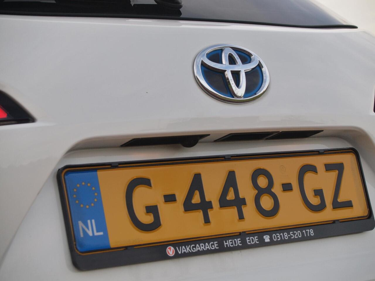 Toyota COROLLA Touring Sports 1.8 Hybrid | Camera | Apple Carplay | Cruise Control | Navi |