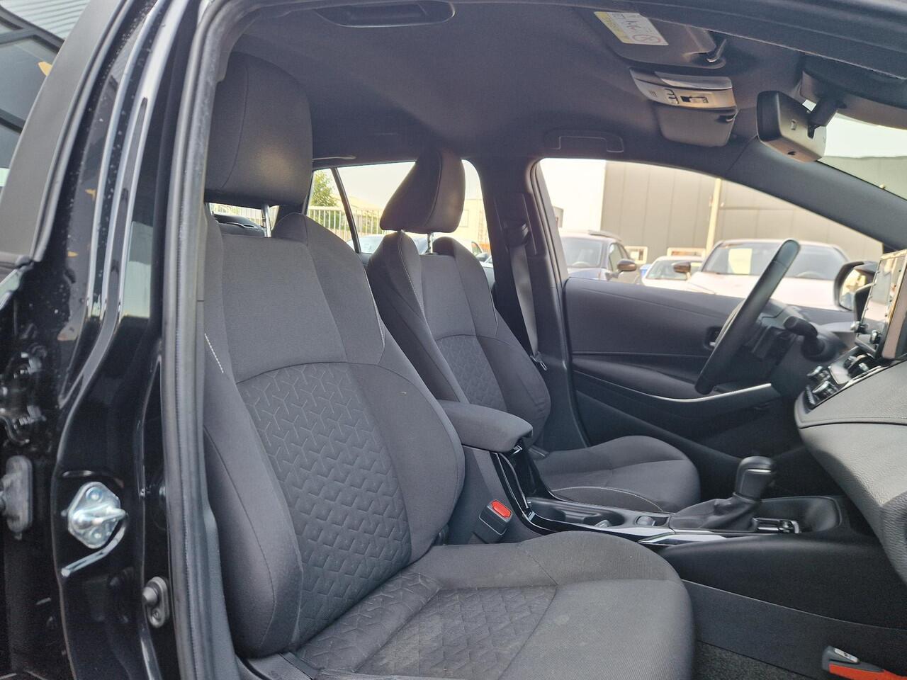 Toyota COROLLA Touring Sports 2.0 Hybrid Dynamic 180 pk