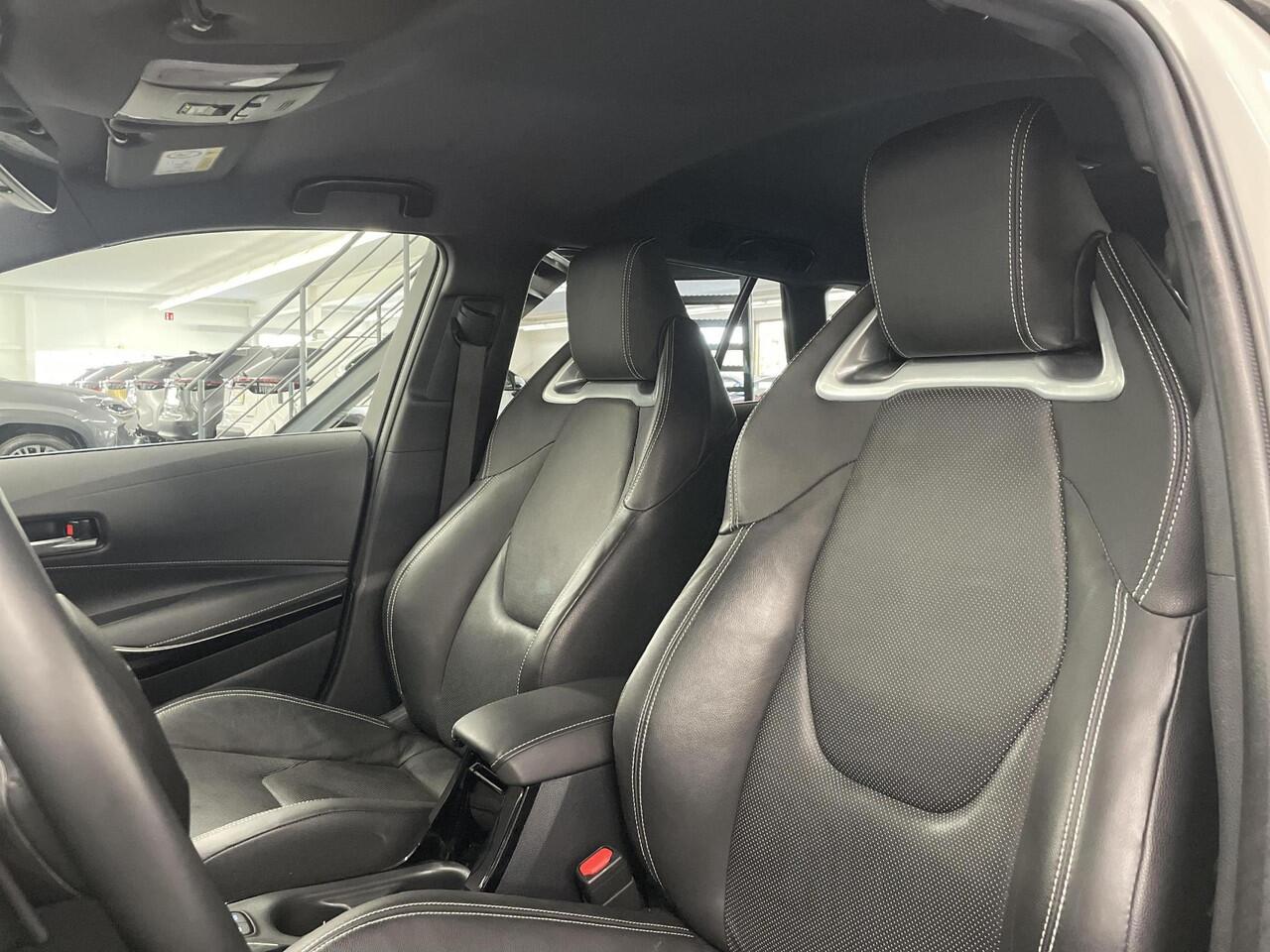 Toyota COROLLA Touring Sports 2.0 Hybrid Premium