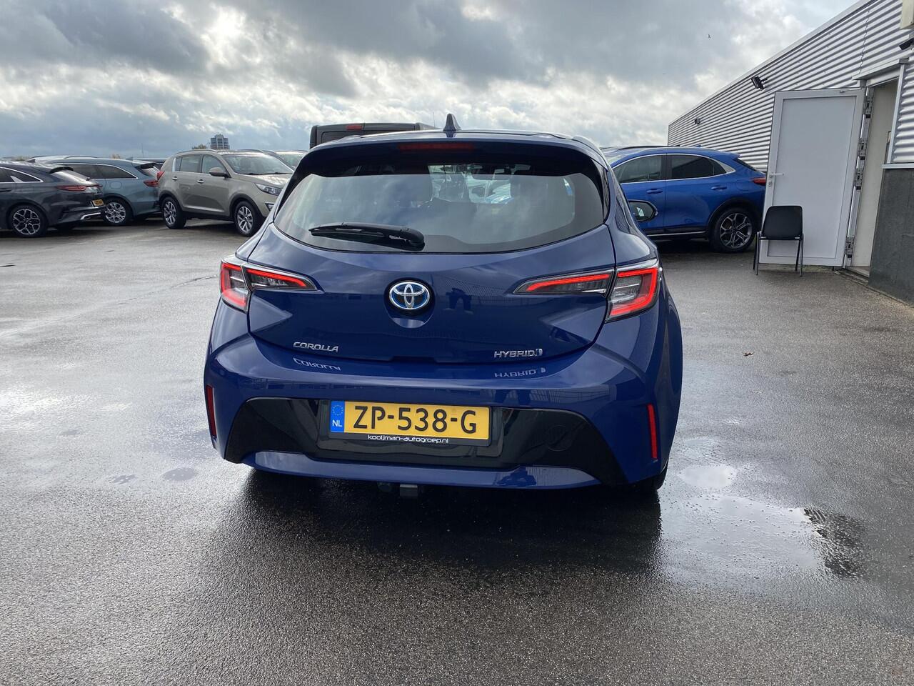 Toyota COROLLA 1.8 Hybrid First Edition Trekhaak, navigatie, Volledig dealeronderhouden, adaptieve cruise control, keyless start, achteruitrij camera, automaat!