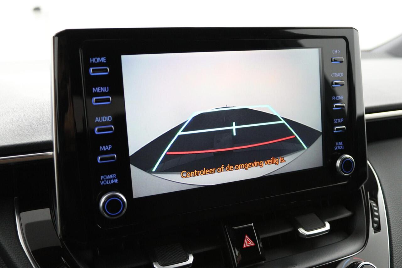 Toyota COROLLA 2.0 Hybrid Bi-tone | Cruise control | Apple carplay android auto | Keyless |