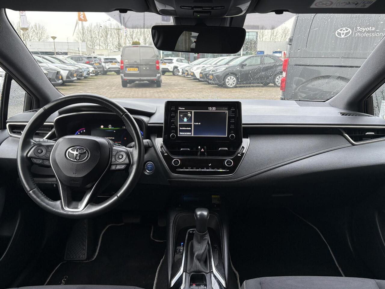 Toyota COROLLA 2.0 Hybrid Style 180 pk | Trekhaak