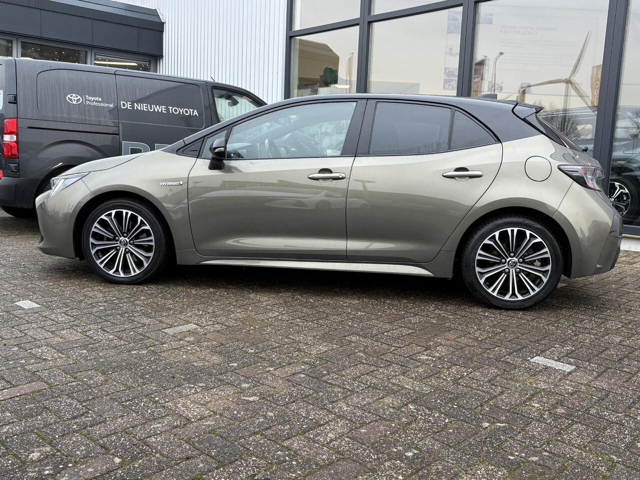 Toyota COROLLA 2.0 Hybrid Style 180 pk | Trekhaak