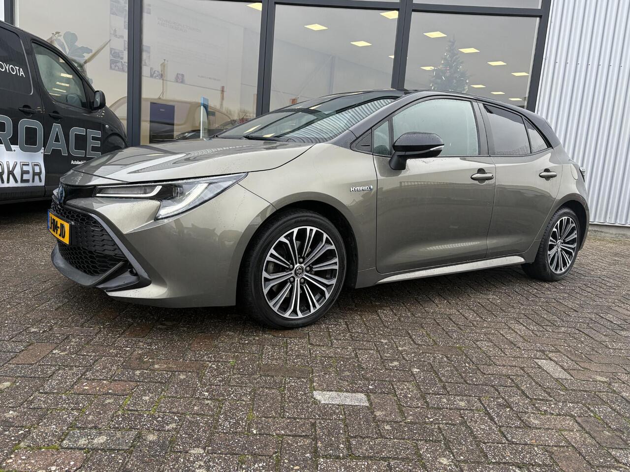 Toyota COROLLA 2.0 Hybrid Style 180 pk | Trekhaak
