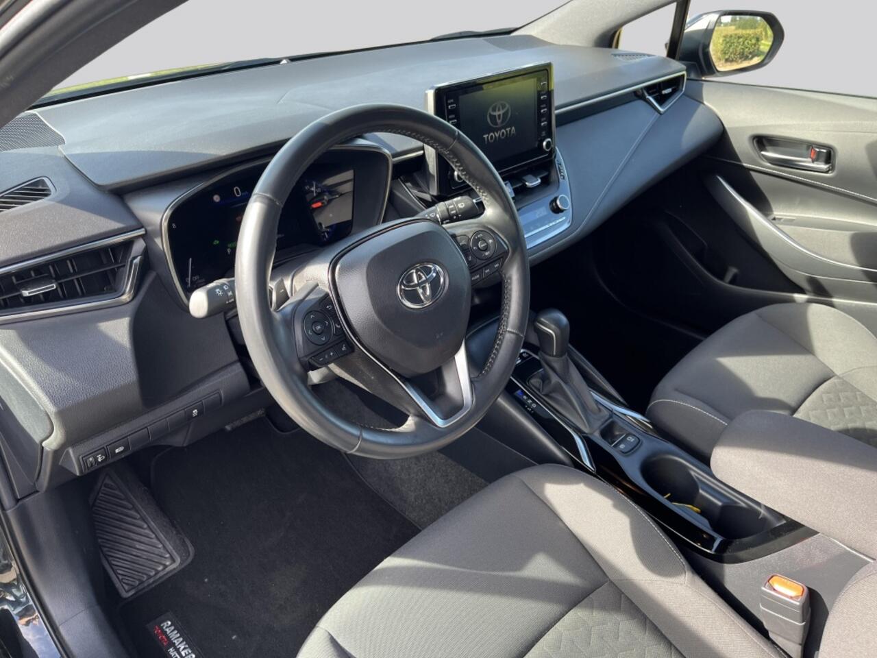 Toyota COROLLA Touring Sports 2.0 Hybrid First Edition