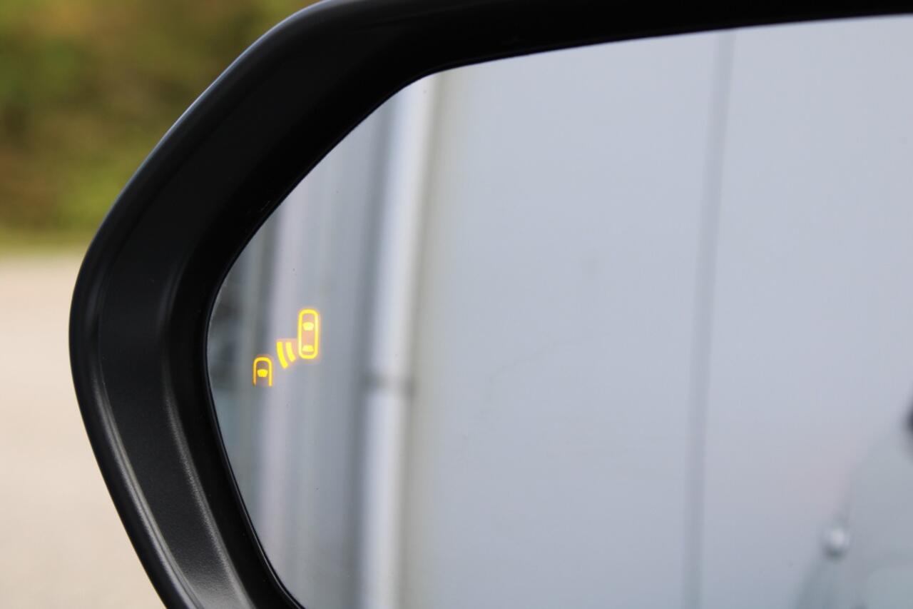 Toyota COROLLA Touring Sports 2.0 Hybrid Executive + Trekhaak