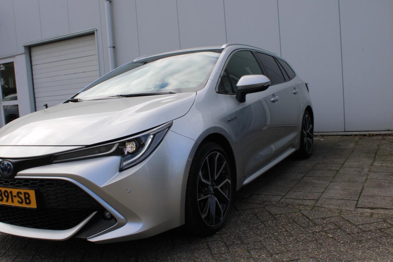 Toyota COROLLA Touring Sports 2.0 Hybrid Executive + Trekhaak