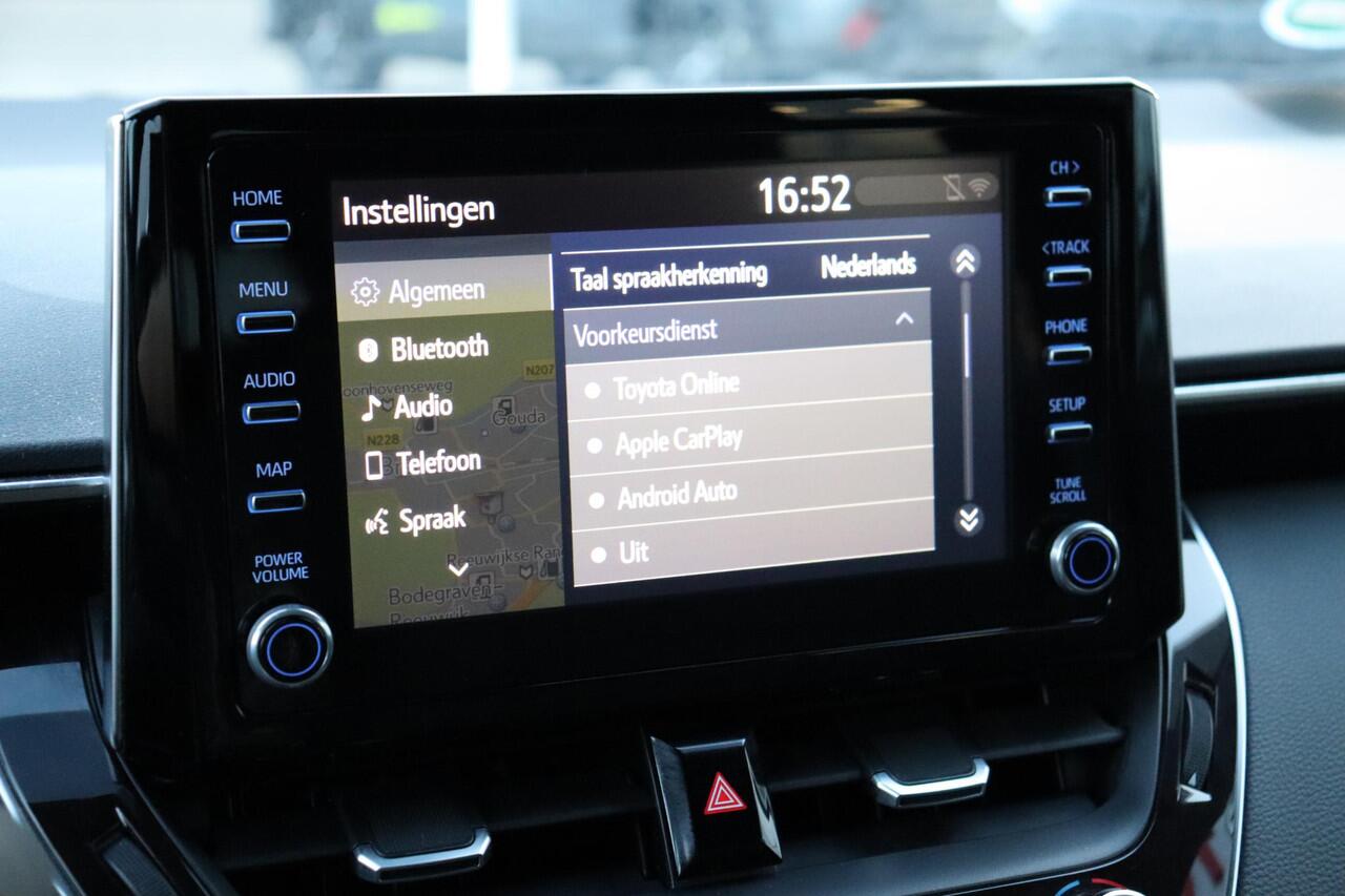 Toyota COROLLA Touring Sports 2.0 Hybrid Dynamic, Navi, Cruise control, Apple Carplay, Android Auto, parkeercamera.