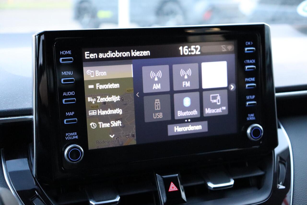 Toyota COROLLA Touring Sports 2.0 Hybrid Dynamic, Navi, Cruise control, Apple Carplay, Android Auto, parkeercamera.