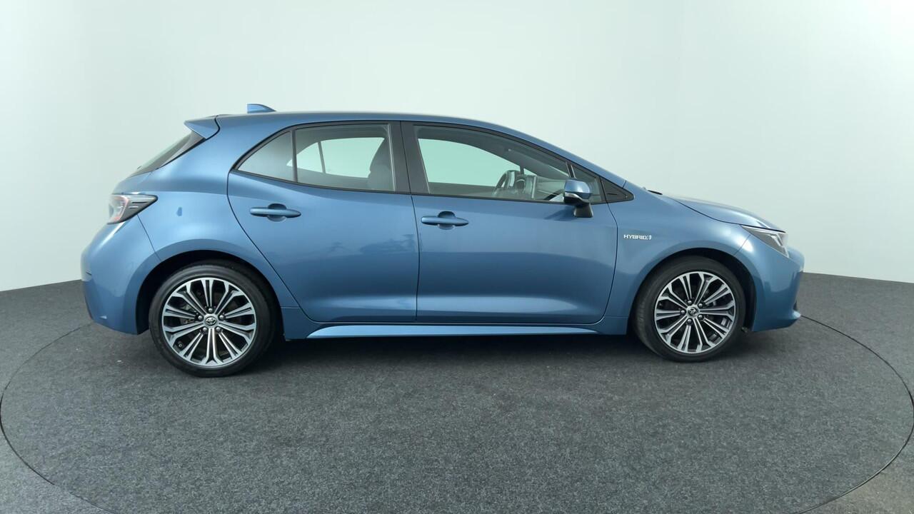 Toyota COROLLA 1.8 Hybrid Dynamic | Rijklaar | Navigatie | Climate Control | Camera Achter | Cruise Control Adaptief