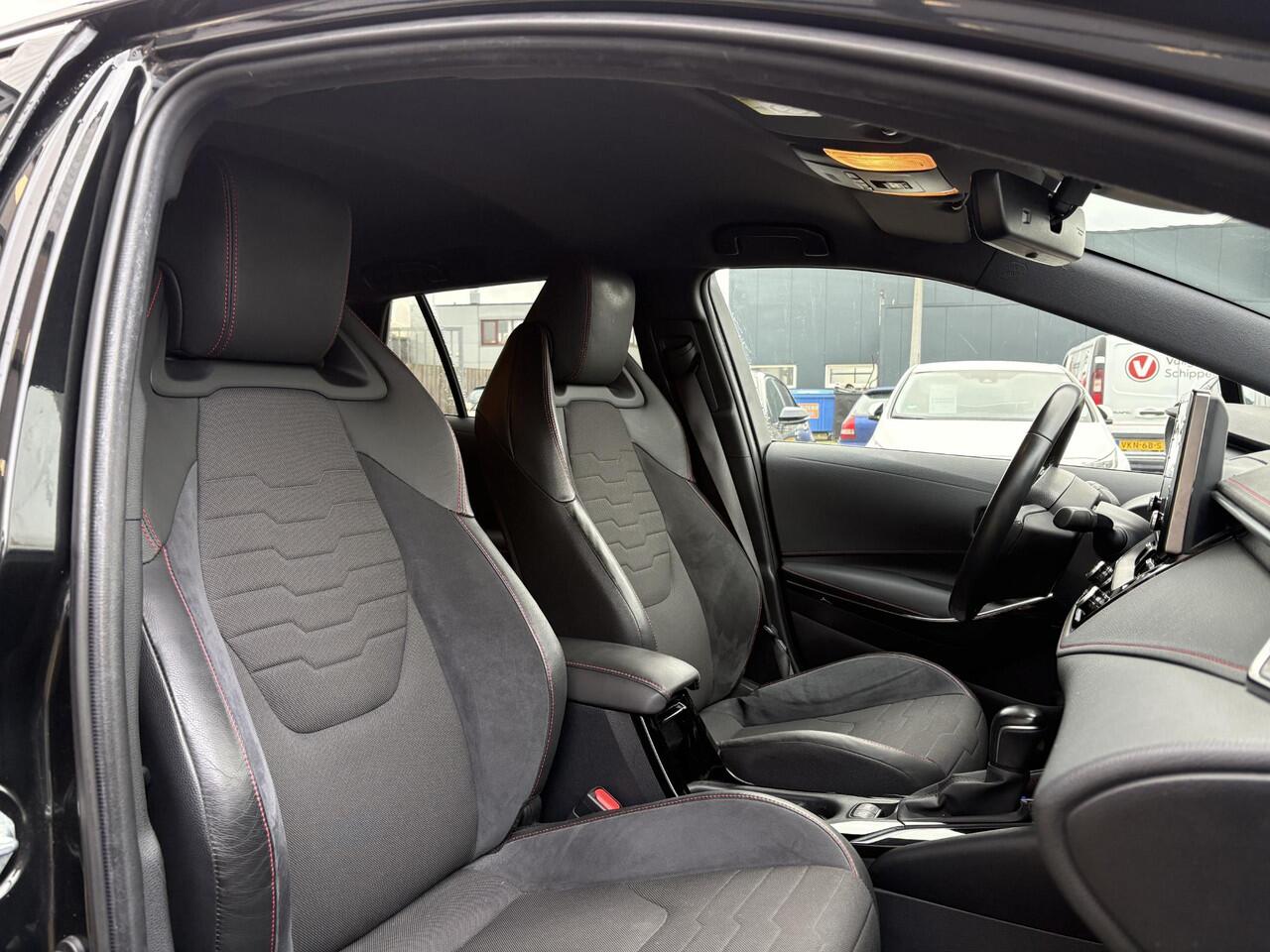 Toyota COROLLA Touring Sports 1.8 Hybrid Executive