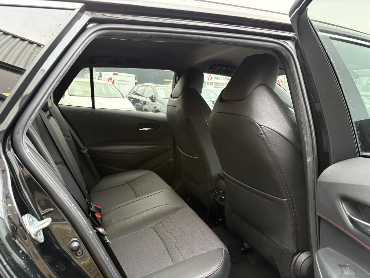 Toyota COROLLA Touring Sports 1.8 Hybrid Executive