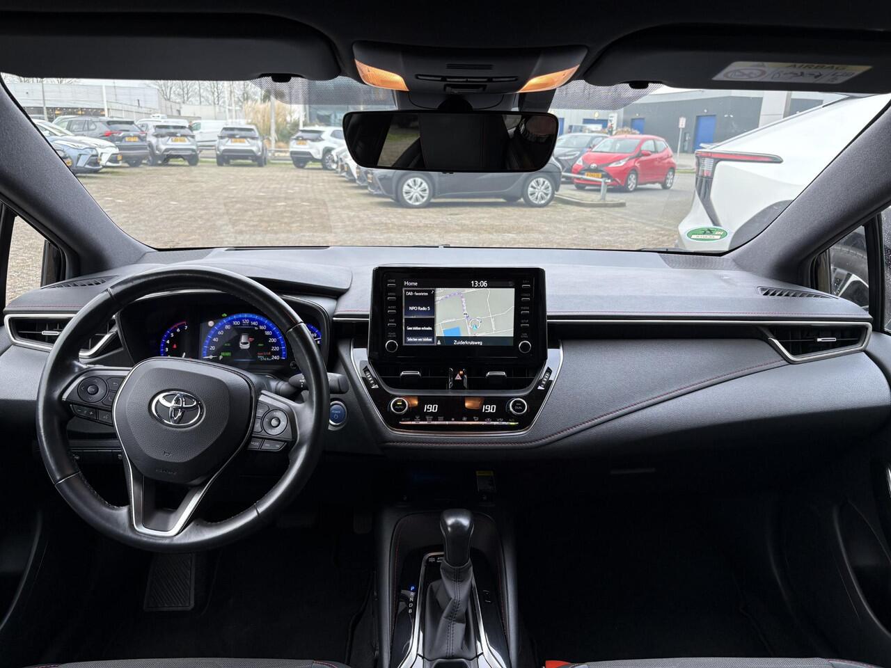 Toyota COROLLA Touring Sports 1.8 Hybrid Executive