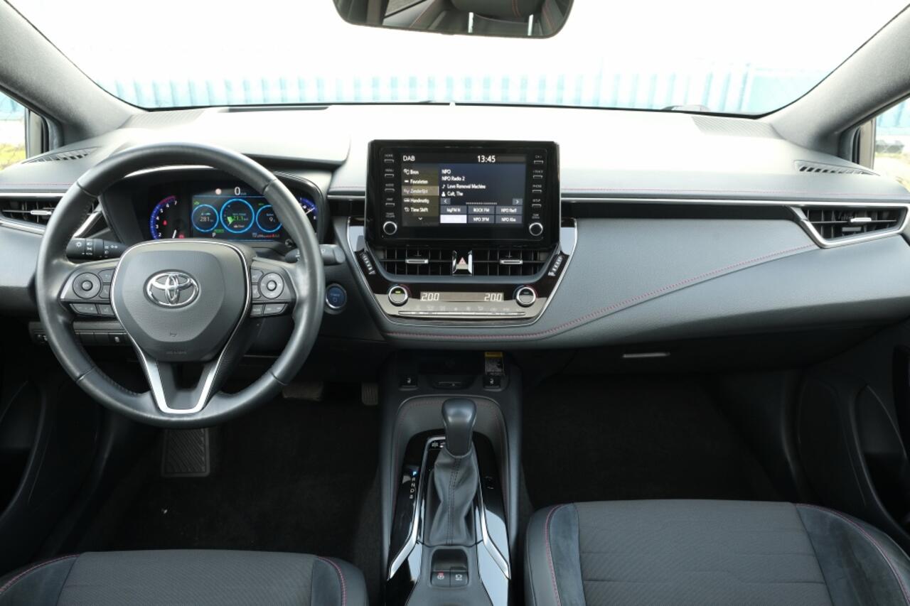 Toyota COROLLA 1.8 Hybrid 122 Executive Automaat | Blind Spot monitor | Sportst