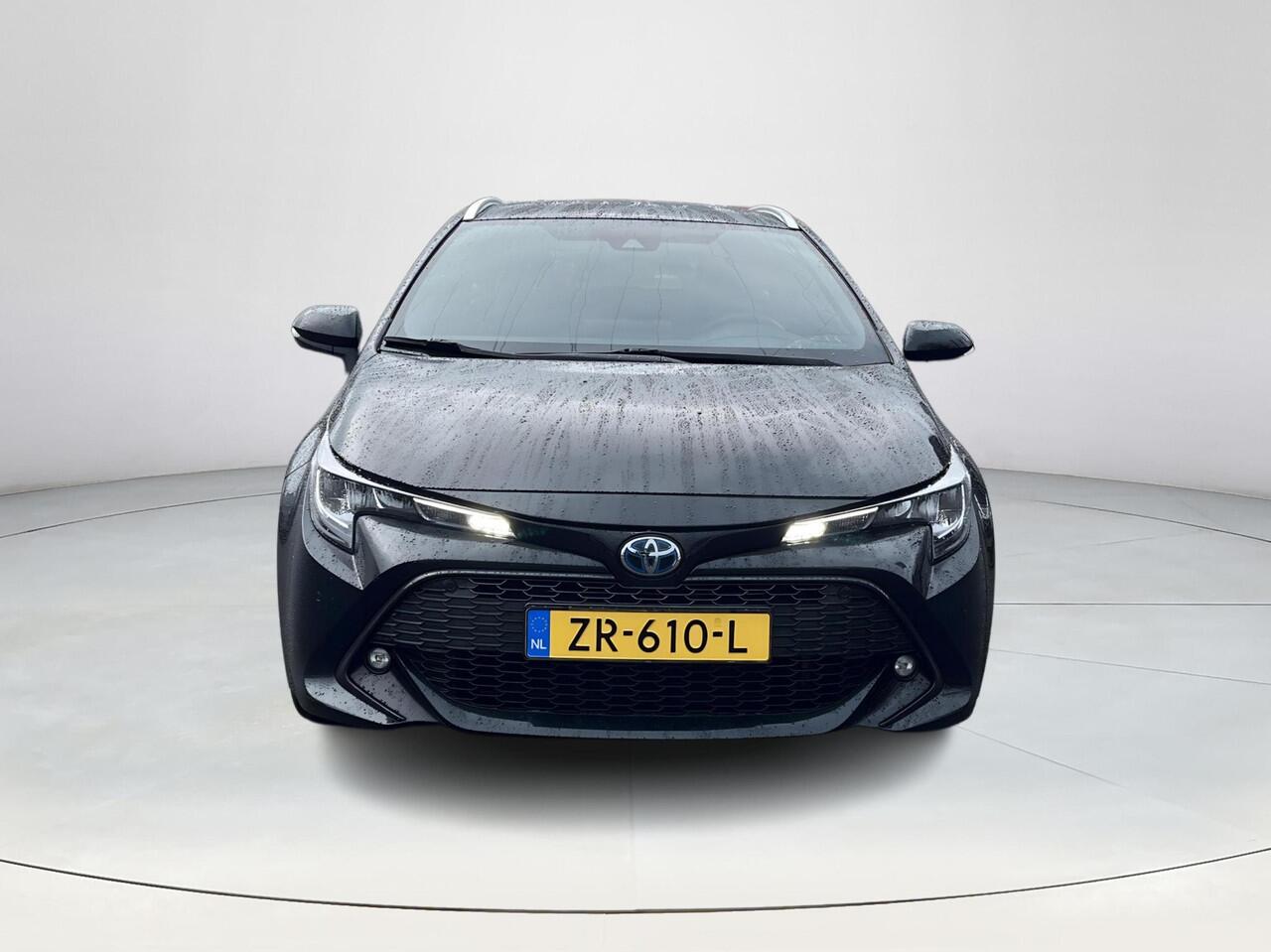 Toyota COROLLA Touring Sports 1.8 Hybrid First Edition | Navigatie | Apple CarPlay/Android auto | Achteruitrijcamera