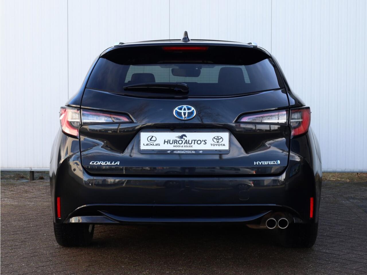 Toyota COROLLA Touring Sports 2.0 Hybrid Premium | Panoramadak | Leder | JBL Audio