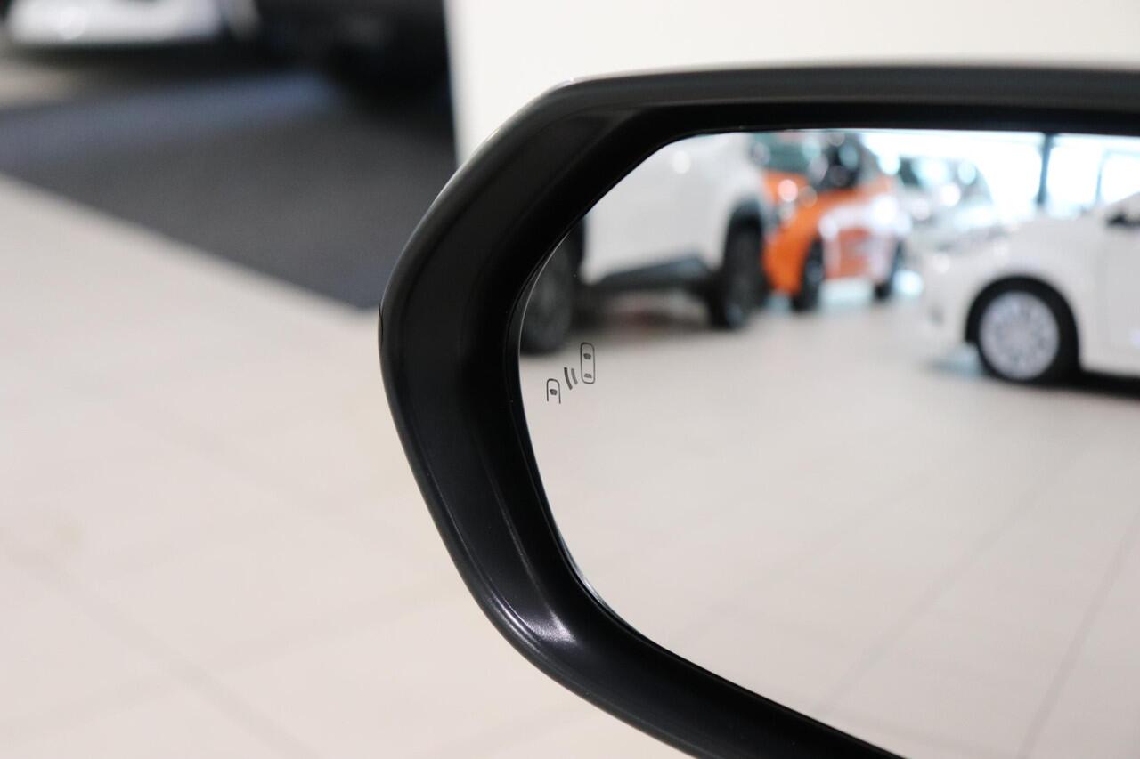 Toyota COROLLA Touring Sports 1.8 Hybrid Executive, Head-up, BSM, Stoelverwarming, Apple Carplay/Android Auto!