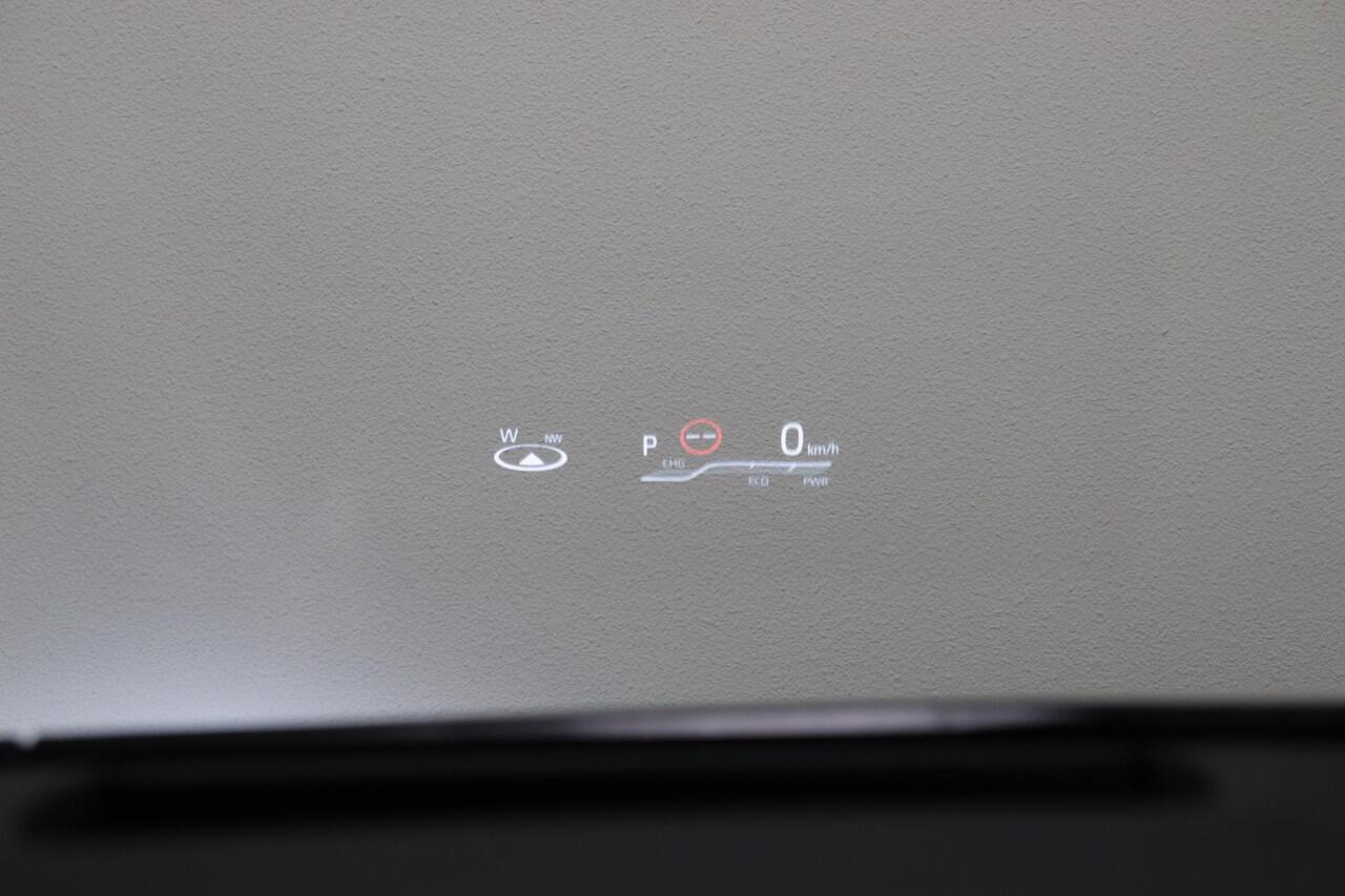 Toyota COROLLA Touring Sports 1.8 Hybrid Executive, Head-up, BSM, Stoelverwarming, Apple Carplay/Android Auto!