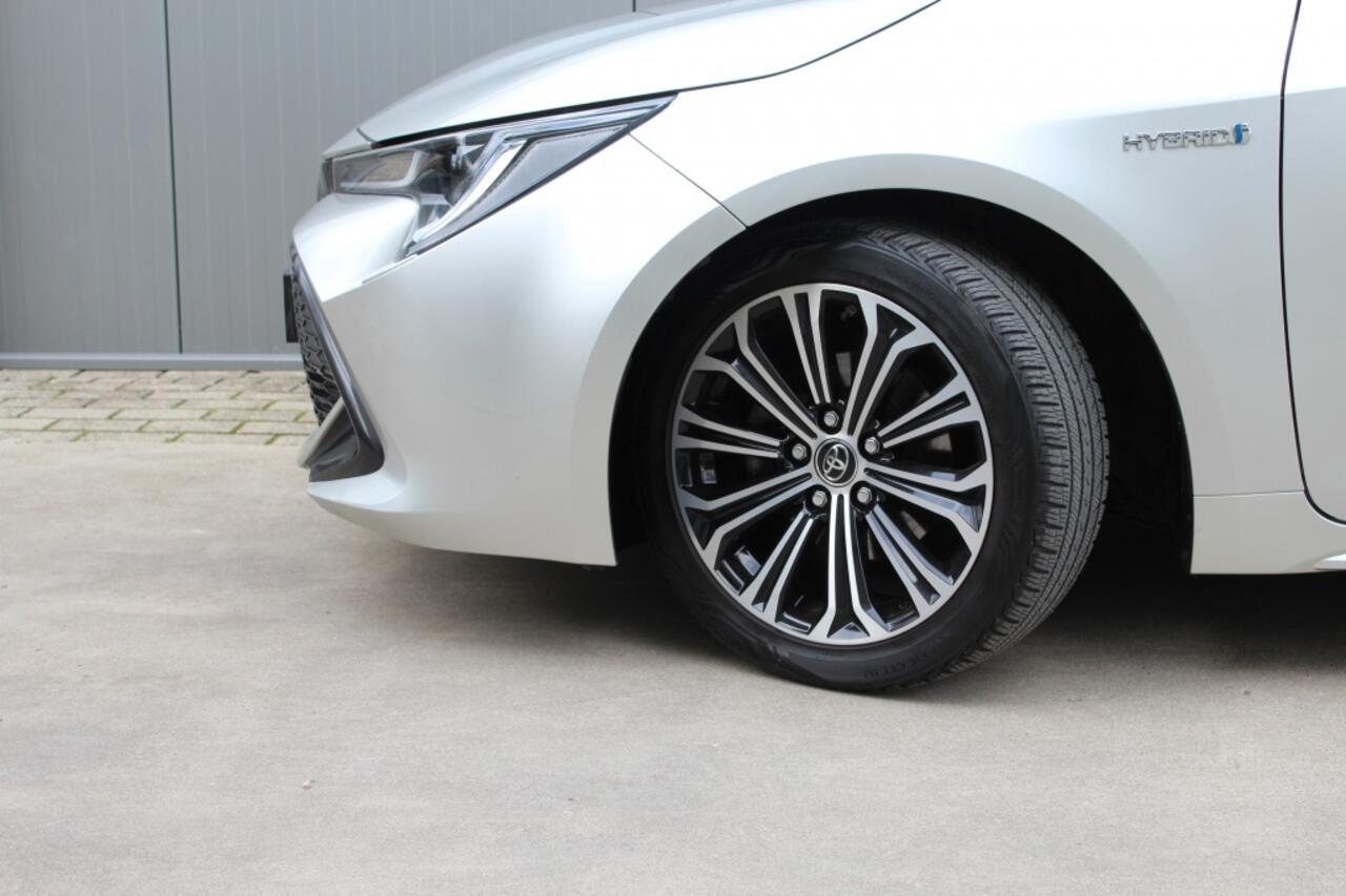 Toyota COROLLA 1.8 Hybrid Style LED / Bluetooth / Cruise Control