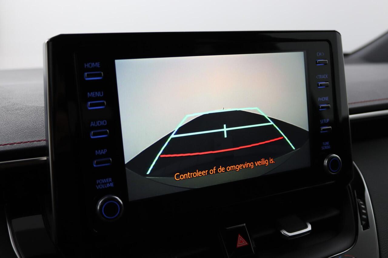 Toyota COROLLA 2.0 Hybrid Executive | Stoelverwarming | Parkeersensoren | Navigatie |