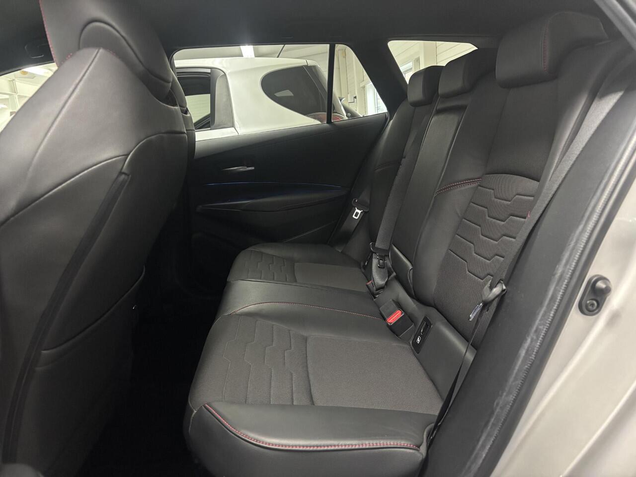 Toyota COROLLA Touring Sports 2.0 Hybrid Executive